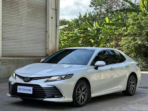 Toyota Camry 2021