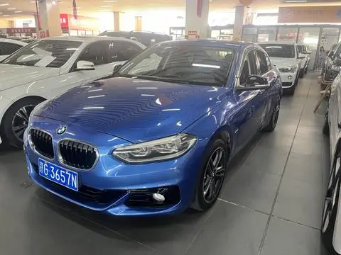 BMW 1 Series 2017 — фото 1