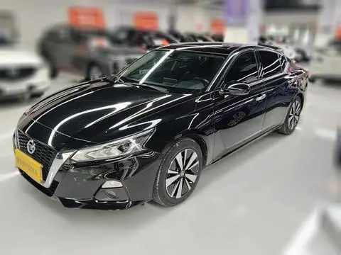 Nissan Teana 2021 — фото 1