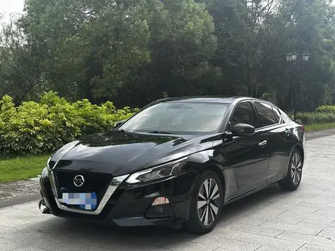 Nissan Teana 2021