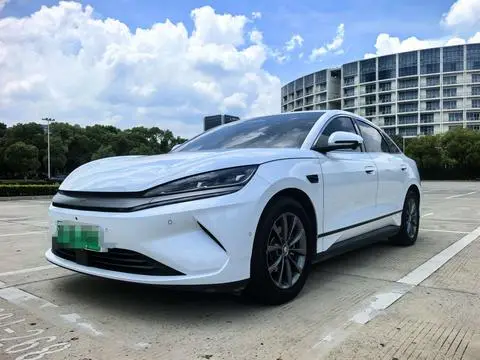 BYD 秦L EV 2025