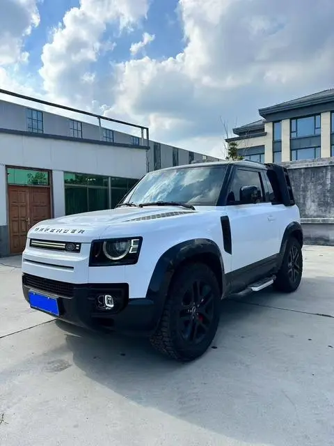 Land Rover 卫士 2022