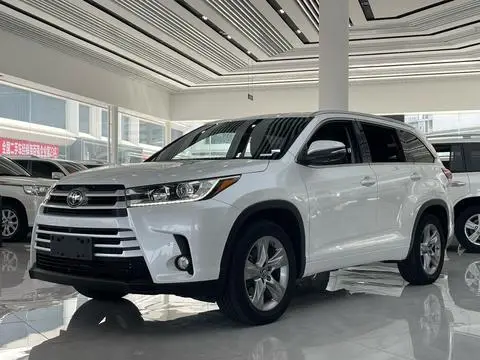 Toyota Highlander 2021