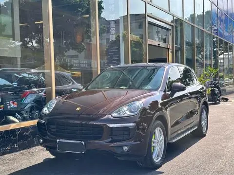 Porsche Cayenne E-Hybrid 2015