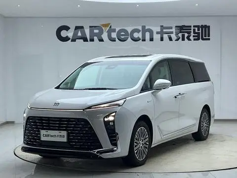 Buick GL8 PHEV 2024