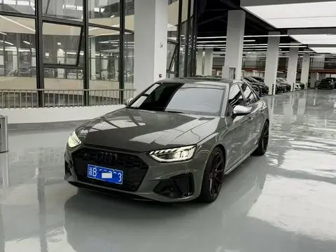 Audi S4 2023