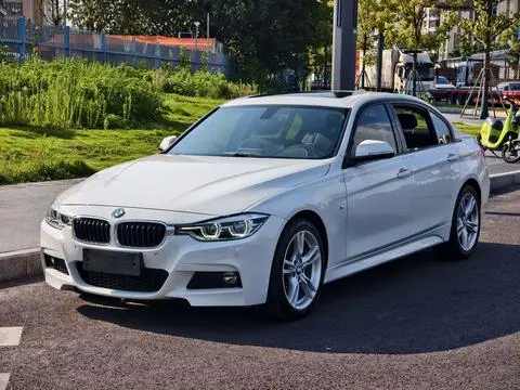 BMW 3 Series 2019 — фото 1