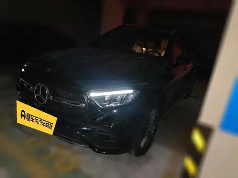 Mercedes-Benz GLC 2025