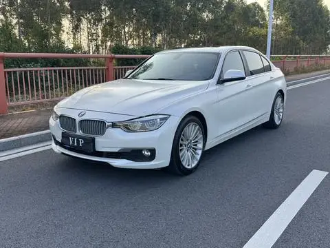 BMW 3 Series 2018 — фото 1