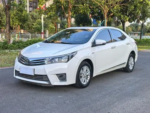 Toyota Corolla 2016 — фото 1