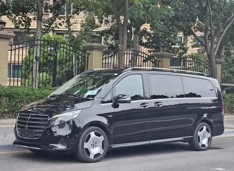 Mercedes-Benz V-Class 2024