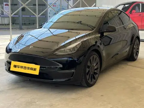 Tesla Model Y 2022 — фото 1