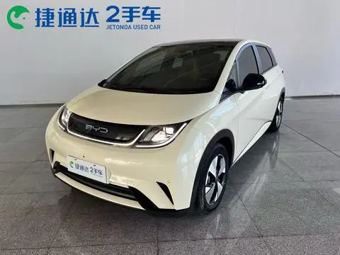 BYD Dolphin 2023 — фото 1