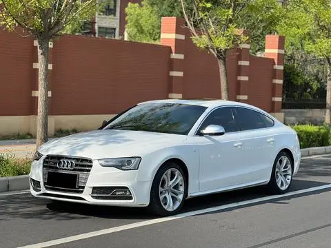 Audi S5 2012