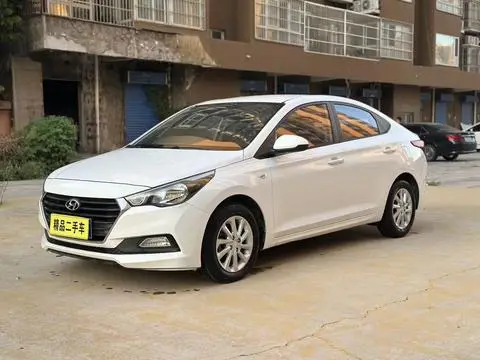 Hyundai 悦纳 2016 — фото 1