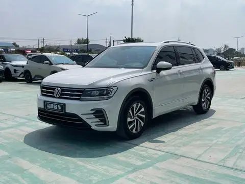 Volkswagen Tiguan L PHEV 2021