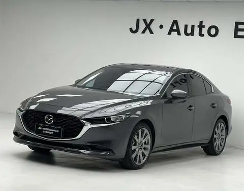 Mazda 3 Axela 2022