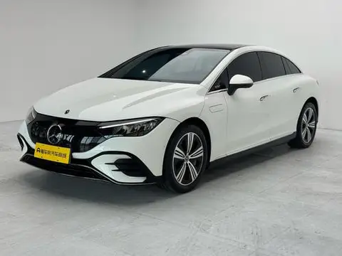 Mercedes-Benz EQE 2025