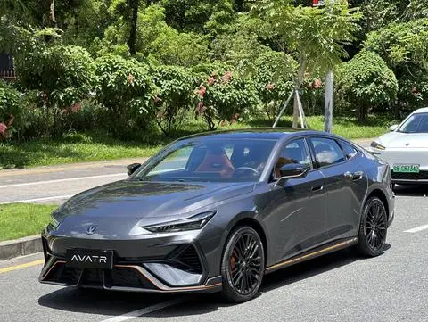 Changan UNI-V 2025
