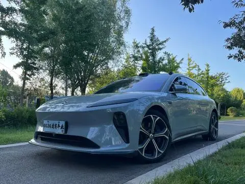 NIO ET5T 2023