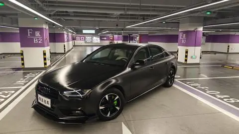 Audi A4L 2013