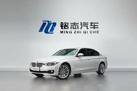BMW 3 Series 2019 — фото 1