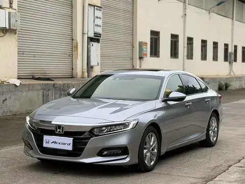 Honda Accord 2018 — фото 1