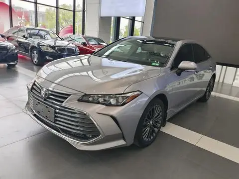 Toyota 亚洲龙 2019