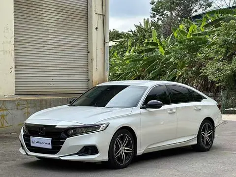 Honda Accord 2022 — фото 1
