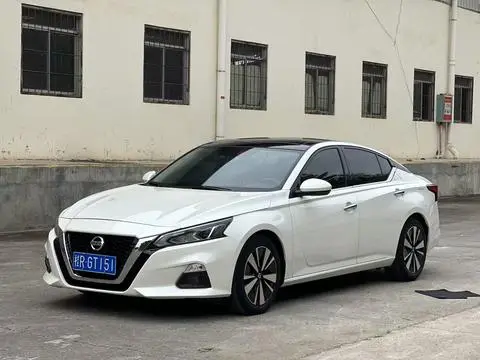 Nissan Teana 2021