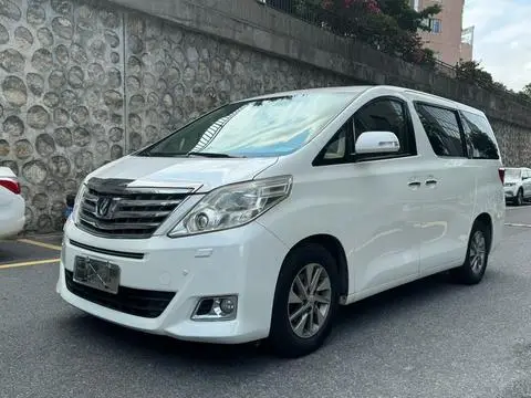 Toyota 埃尔法 2012