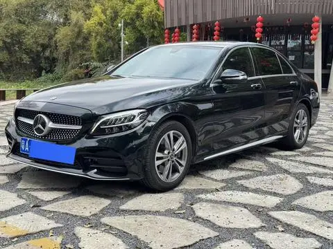 Mercedes-Benz C-Class 2021