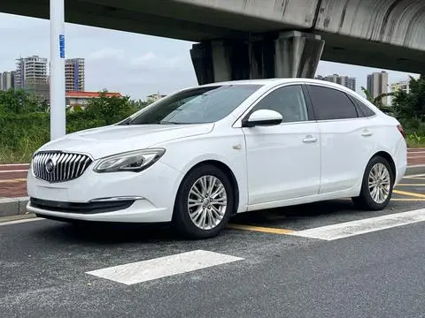 Buick Excelle GT 2015 — фото 1