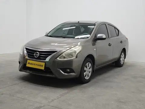 Nissan Sunny 2014 — фото 1