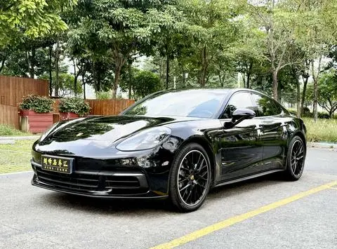 Porsche Panamera 2017