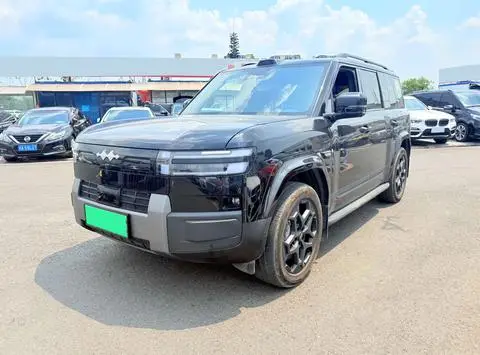 BYD Leopard 钛7 PHEV 2025