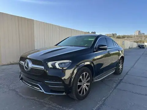 Mercedes-Benz GLE轿跑 2023