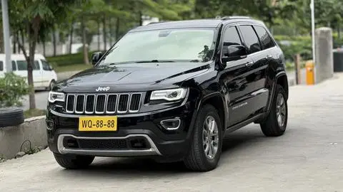 Jeep 大切诺基 2014 — фото 1