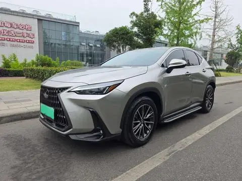 Lexus NX PHEV 2023