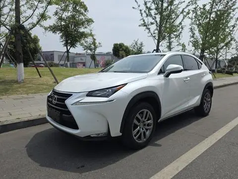 Lexus NX 2015