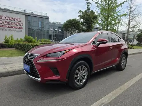 Lexus NX 2017