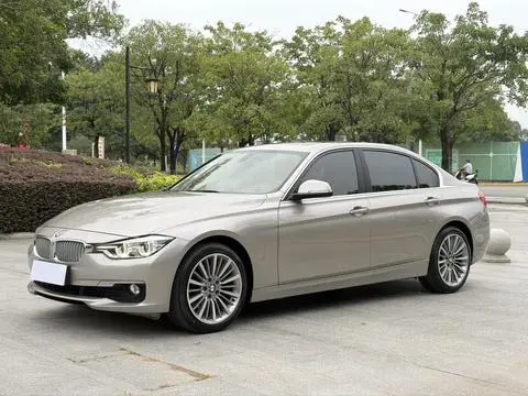 BMW 3 Series 2019 — фото 1