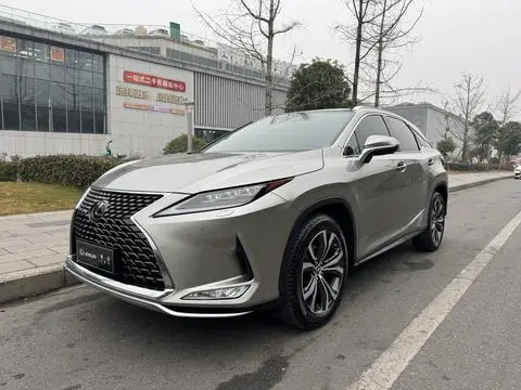 Lexus RX 2020