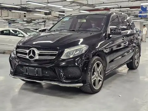 Mercedes-Benz GLE 2015