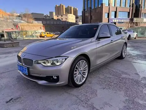 BMW 3 Series 2018 — фото 1