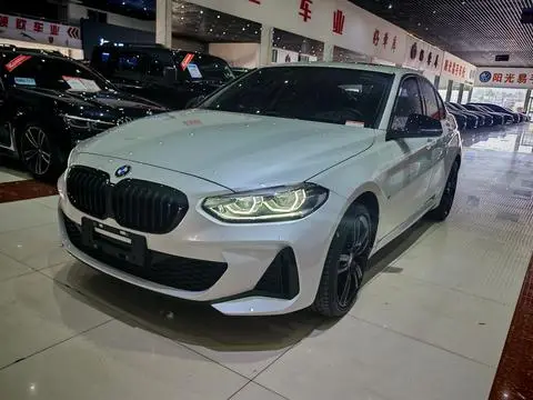 BMW 1 Series 2023