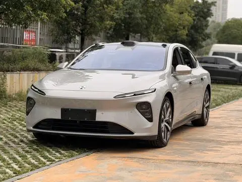NIO ET7 2021
