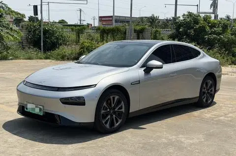 XPeng 小鹏P7 2020