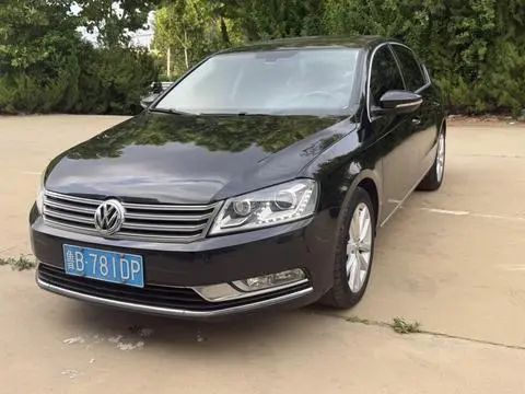 Volkswagen Magotan 2012