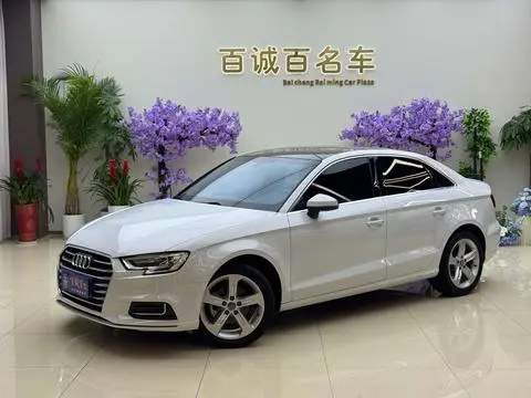 Audi A3 2020 — фото 1